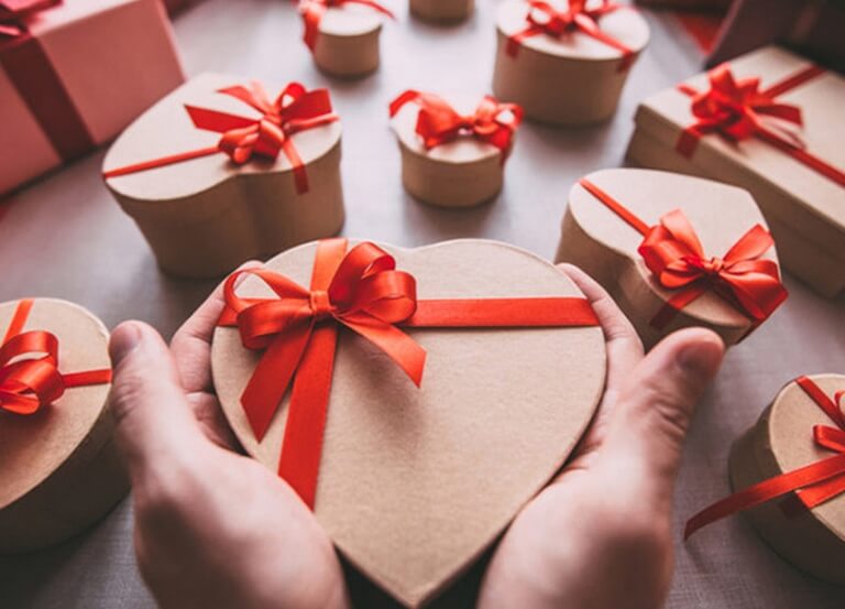 Почему важно дарить подарки?